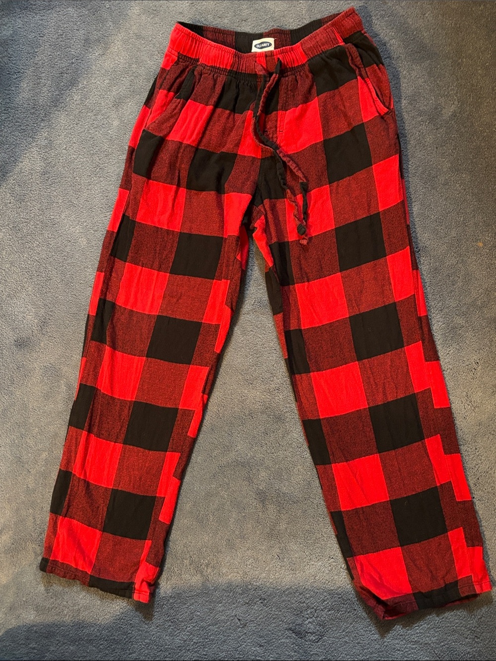 Cozy Men’s Old Navy Red & Black Buffalo Plaid Lounge Pants